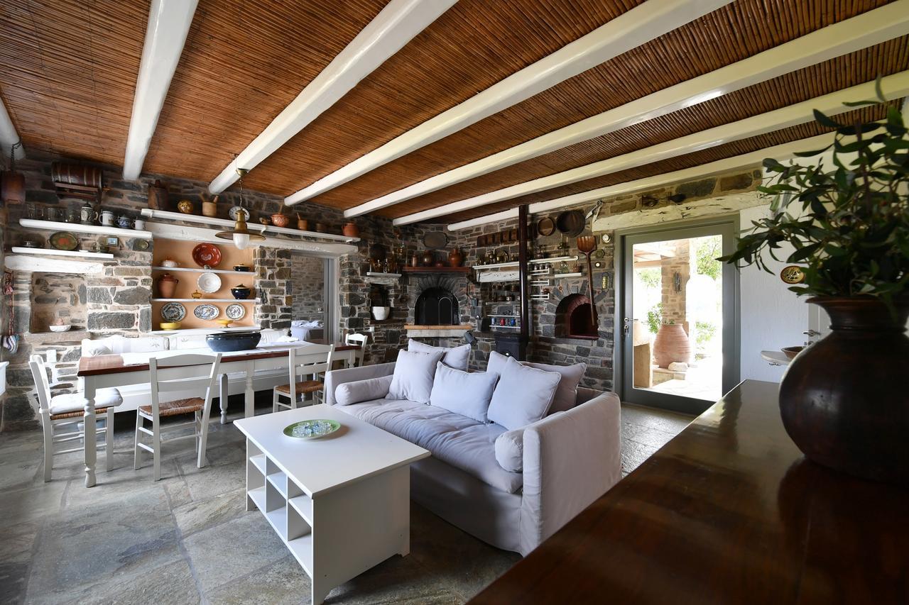 Villa Callista Paro Esterno foto