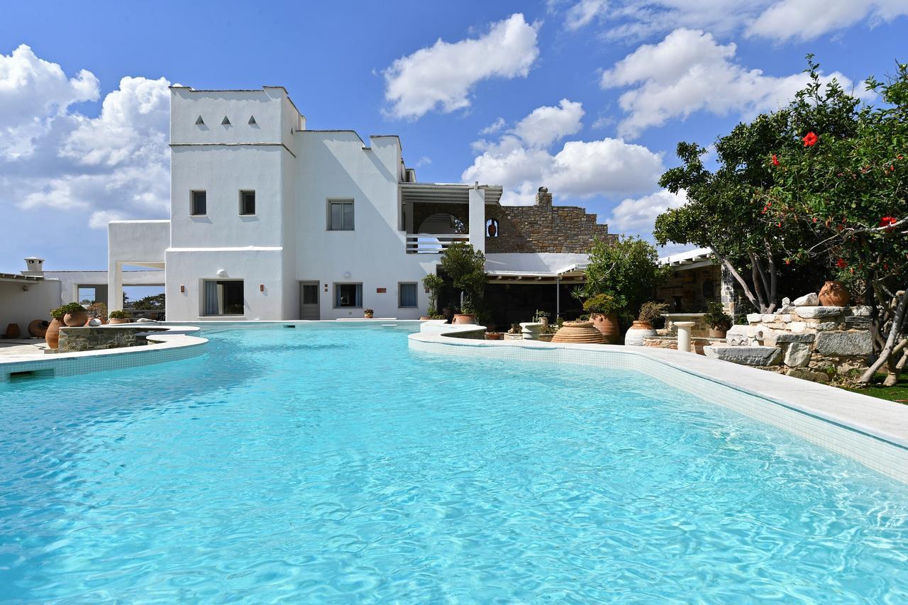 Villa Callista Paro Esterno foto