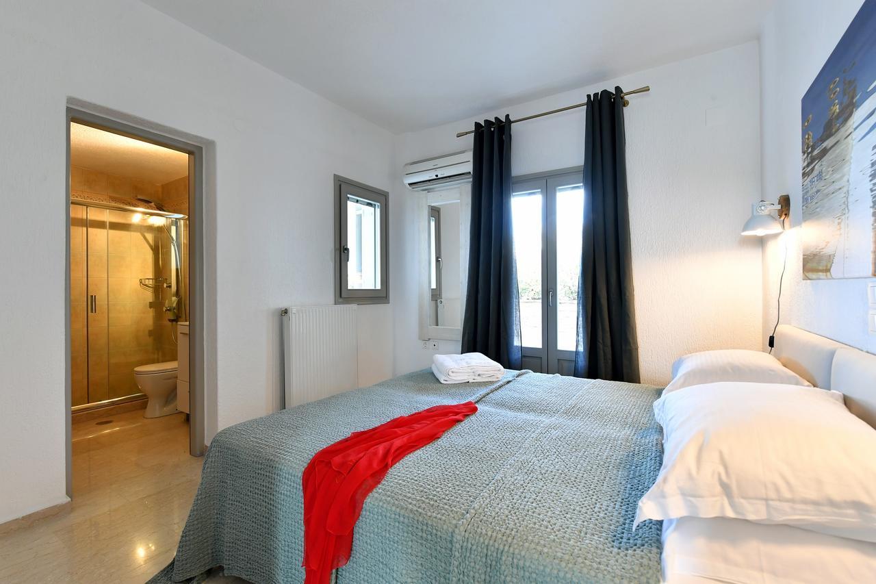 Villa Callista Paro Esterno foto
