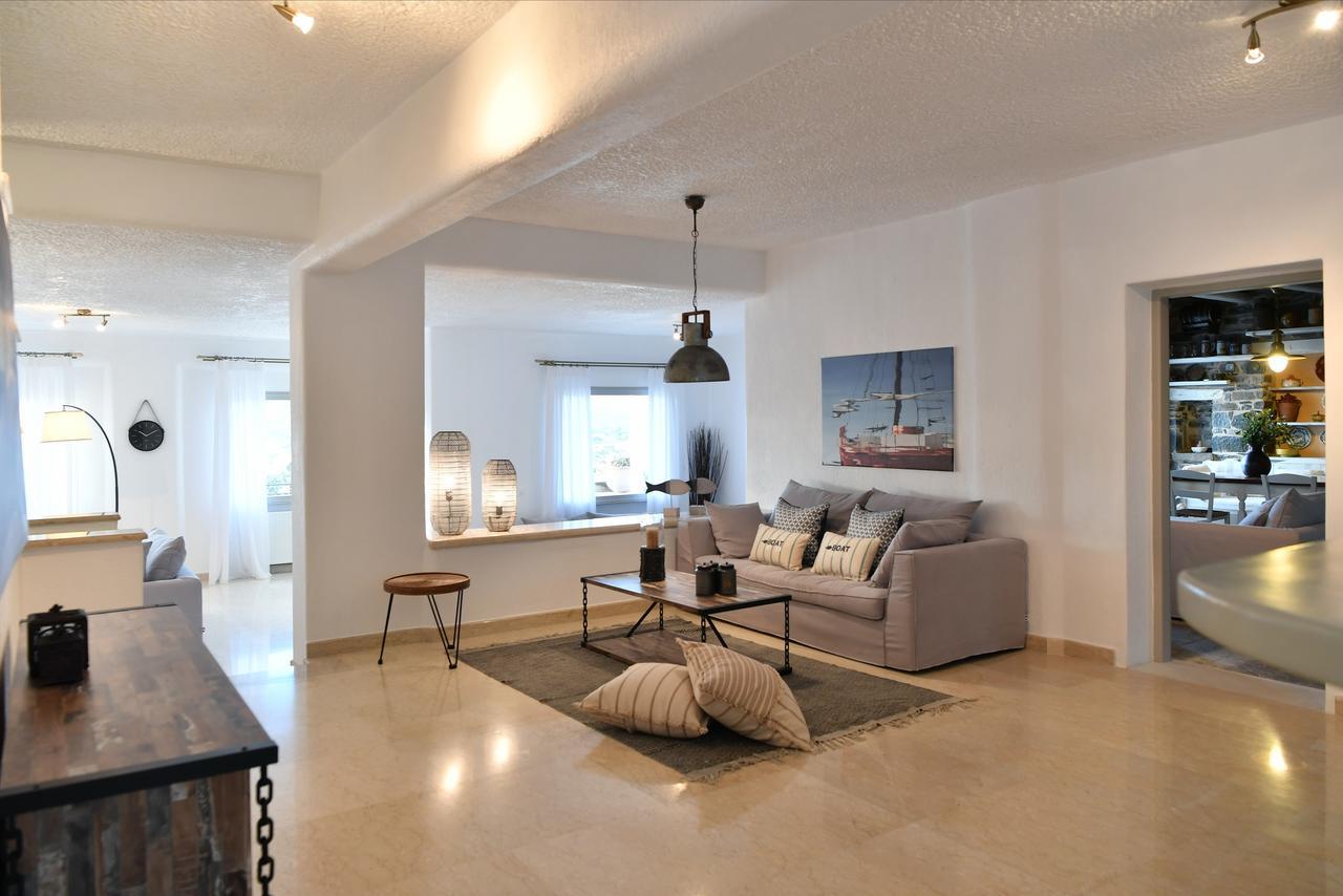 Villa Callista Paro Esterno foto